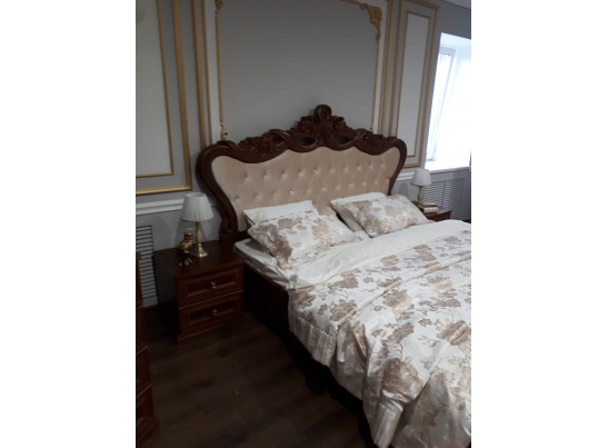 Спальня Афина караваджо — шкаф 3-дверный (2+1) с зеркалом, кровать 160×200