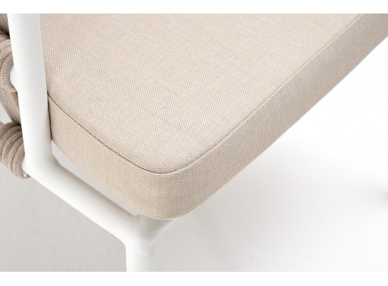"Диего" стул плетеный из роупа, каркас из стали белый муар, роуп бежевый круглый, ткань бежевая 052