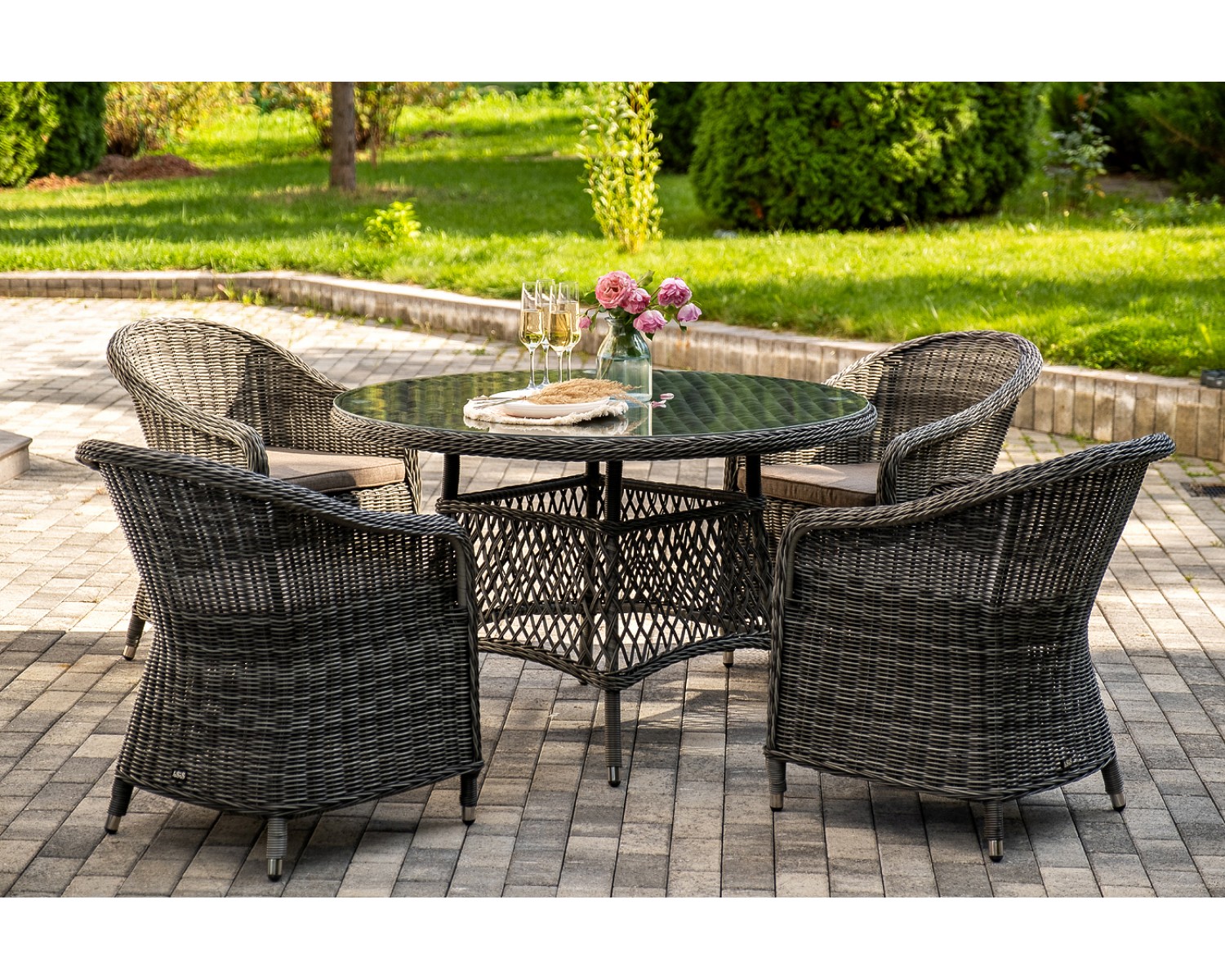 "Равенна" обеденная группа плетеная, цвет графит