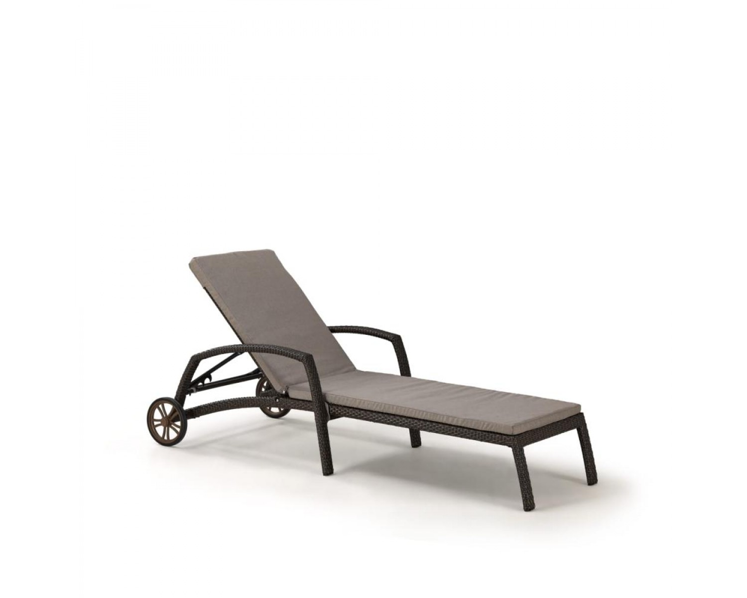 Шезлонг-лежак плетеный A35A2-W53 Brown с матрасом