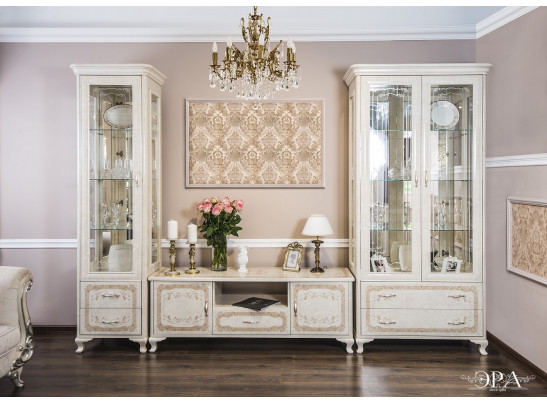 Витрина Патрисия 2-дверная крем корень глянец