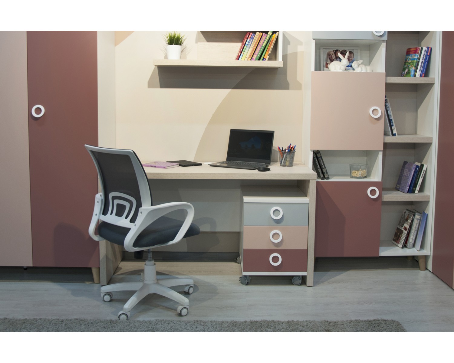 Модульная система подростковая SMARTY PINK